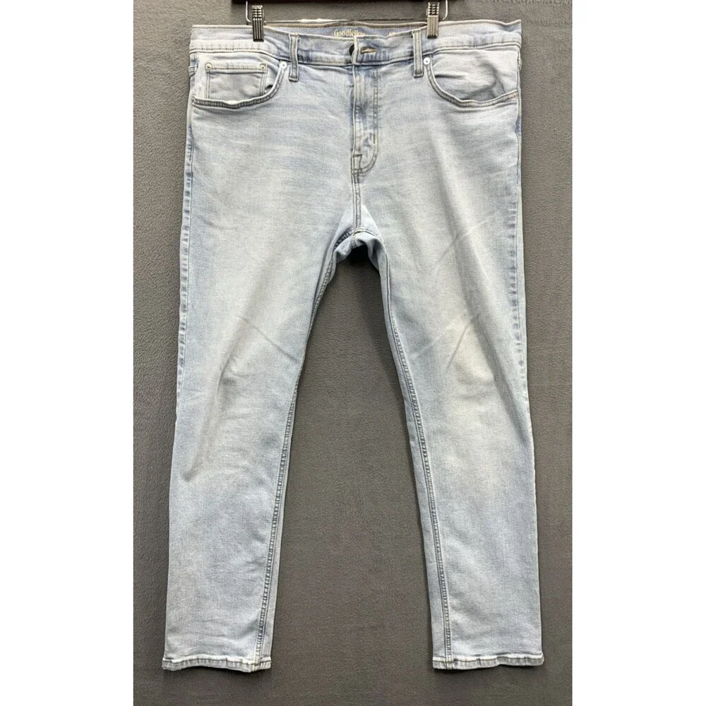 Goodfellow & Co Denim Jeans Slim Men's Size 40X32 Baby Blue Distressed